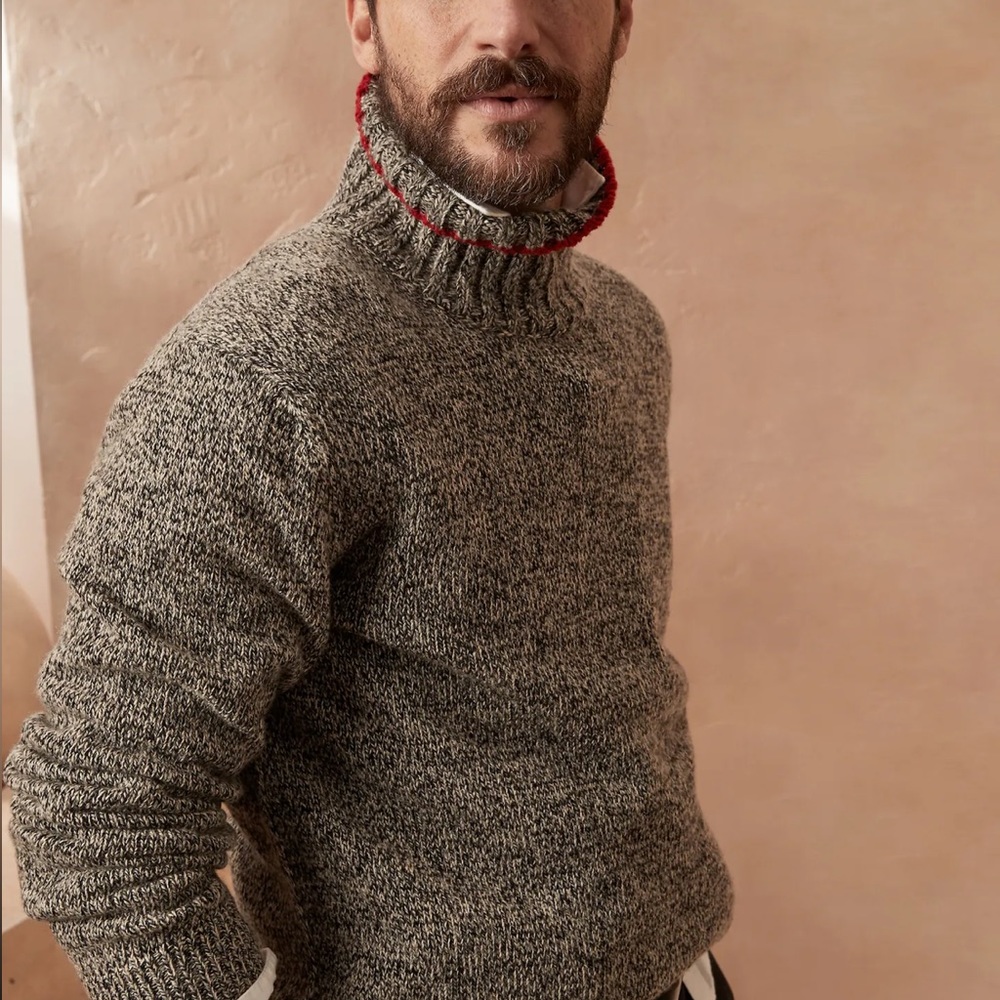 HERITAGE CASHMERE MOCK-NECK SWEATER